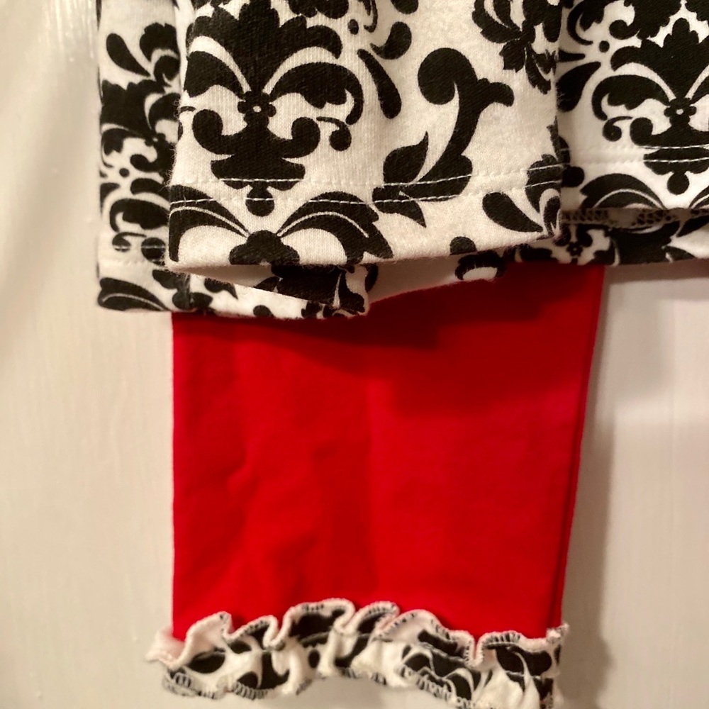 EUC Girls Rare Editions - 2 Piece Outfit 🌹⭐️ - Picture 6 of 6